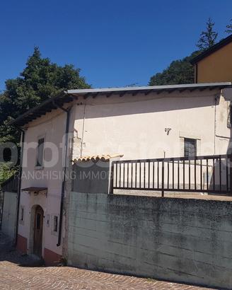 Appartamento Castel di Sangro [2723ARG]