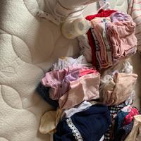 Maxi lotto neonata 0-12 mesi 50pz abbigliamento +