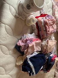Maxi lotto neonata 0-12 mesi 50pz abbigliamento +