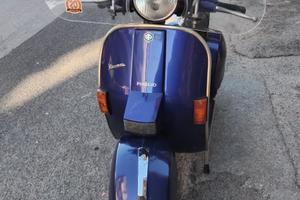 Vespa pax 150