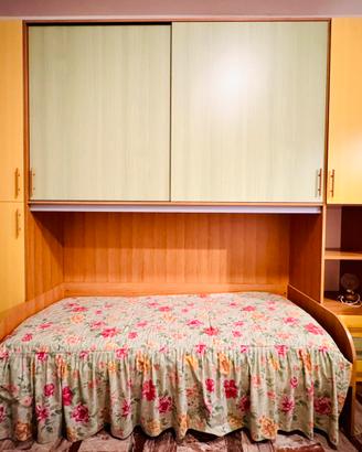 Camera a ponte ante scorrevoli