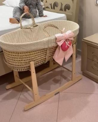 Titolo: Cesta nascita in vimini con dondolino – us