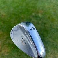 Sand wedge  CLEVELAND 588