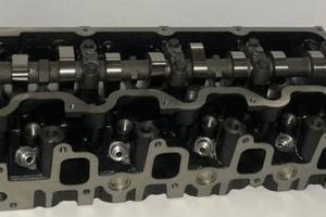 Testata motore Toyota 2500 2Lt 