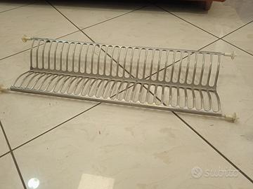 scolapiatti e porta bicchieri in metallo 