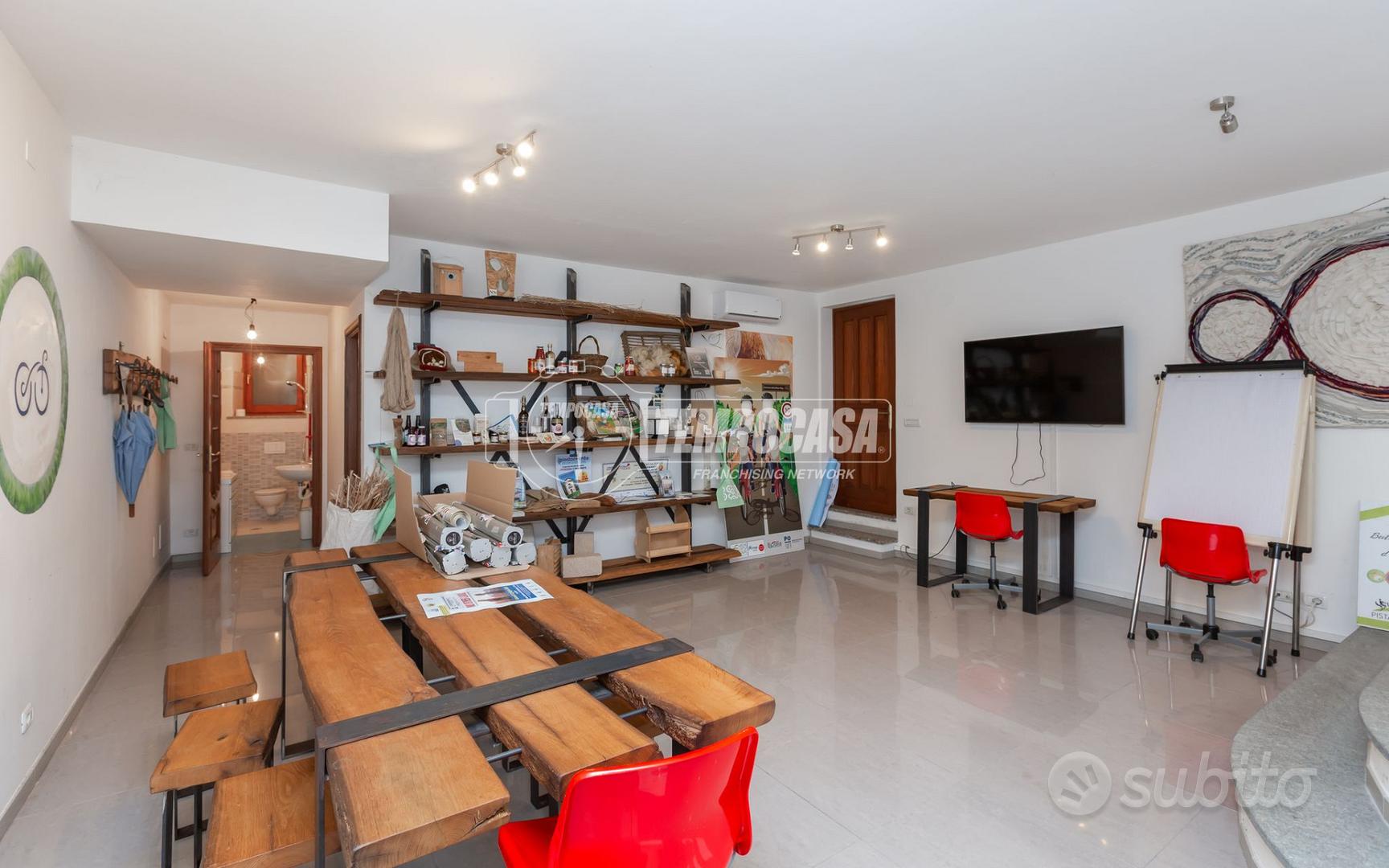 Apartment in Chieri, Torino - Vista 3