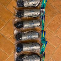 N 6 paia di parastinchi EFFEASPORT NUOVI