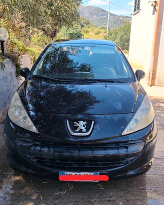 Peugeot 207 del 2008, 1.4 benzina 95 CV