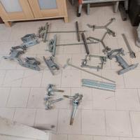 Varie zanche per pali antenna