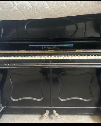 Pianoforte d’epoca a muro