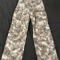 Jeans cargo mimetico