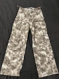 Jeans cargo mimetico