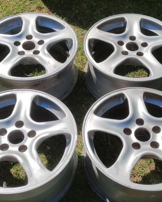 CERCHI IN LEGA 16" VOLKSWAGEN