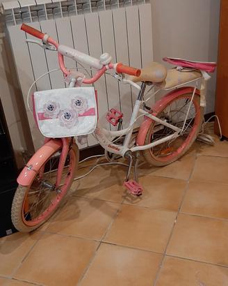 bicicletta per ragazza 