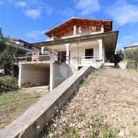 CASA INDIPENDENTE A COLLECORVINO