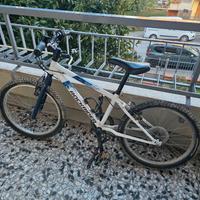 bici mtb Rockrider St120 20"