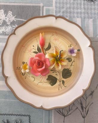 Piatto Capodimonte originale con marchio