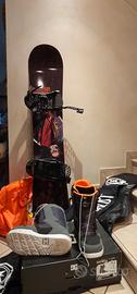 Tavola snowboard District misura 156 pari al nuovo