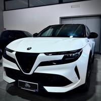 Alfa Romeo Junior 1.2 136 CV Hybrid eDCT6 Speciale