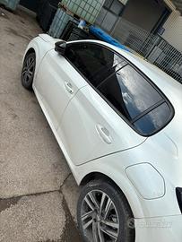 peugeot 208 1.5 diesel