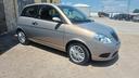 lancia-ypsilon-1-2-oro-giallo