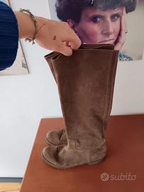Stivali al ginocchio in camoscio