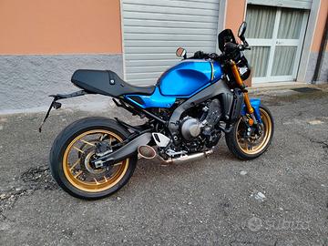 XSR 900 YAMAHA BLU E ORO garanzia fino 2028