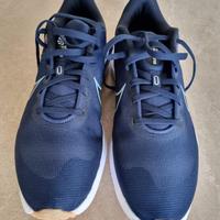 Scarpe Nike Running nuove numero 46, da 125 a 57 €