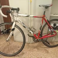 Bici da corsa MONTANA