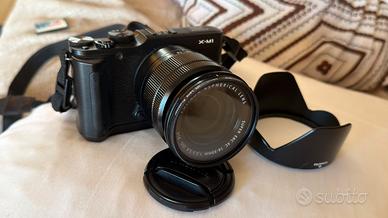 Kit Fujifilm X-M1 + Obiettivi 16-50mm e 50-230mm
