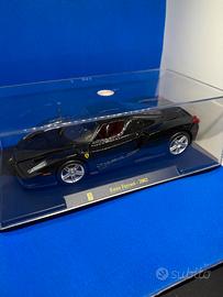 Modellino Ferrari Enzo 2002