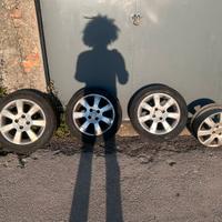 Cerchi in lega gommati Opel Corsa C