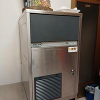 fabbricatore ghiaccio 