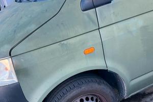 Parafango sx vw transporter T5 anno 2007