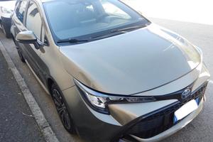Toyota Corolla Touring Sports 2.0 Hybrid Business