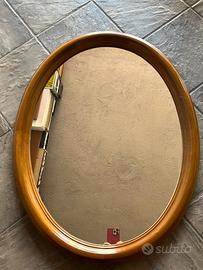 Specchio da parete ovale