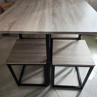 tavolino più 4 sgabelli 