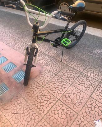 Bicicletta BMX