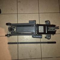 Cric Idraulico 2.5 tonnellate 