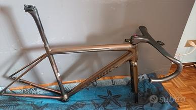 Aethos SWORKS FACT 12
