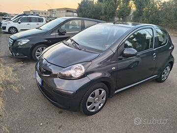 Toyota Aygo 1.0 12V VVT-i 3 porte Sol