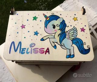 Scatola in legno nascita bimbo / bimba da colorare