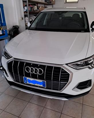 Audi Q3 Business Advanced Diesel 01/2023 1° Prop.