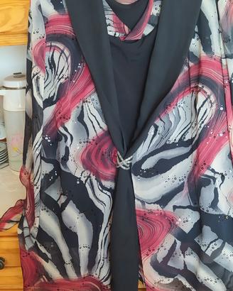 Completo donna t-shirt smanicata e camicia blazer.