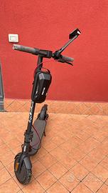 Monopattino elettrico Xiomi 4