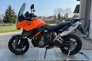 KTM 990 SMT