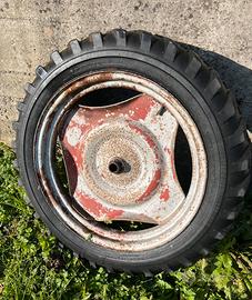 Ruota e pneumatico falciatrice BCS