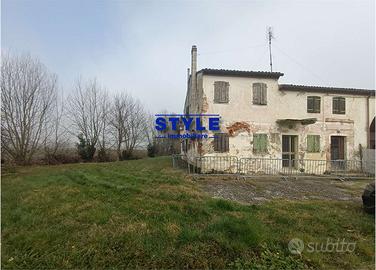 PORZIONE DI RUSTICO DA RISTRUTTURARE