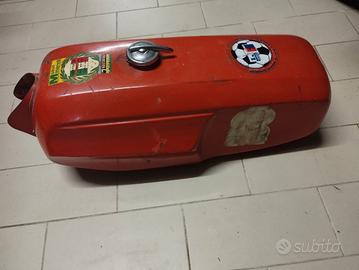 Serbatoio per motorino sportivo anni 60/70