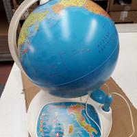 Mappamondo Clementoni interattivo